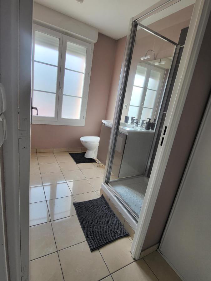 Logement En Hypercentre Dans Une Residence Amiens Luaran gambar